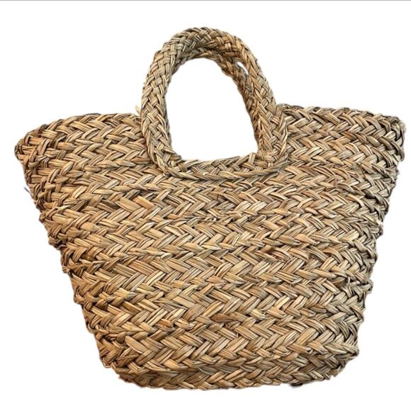 Straw Woven Tan Tote Bag - Picture 1 of 3